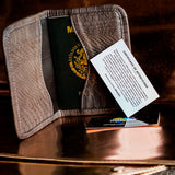 Porta Pasaporte gris pitón